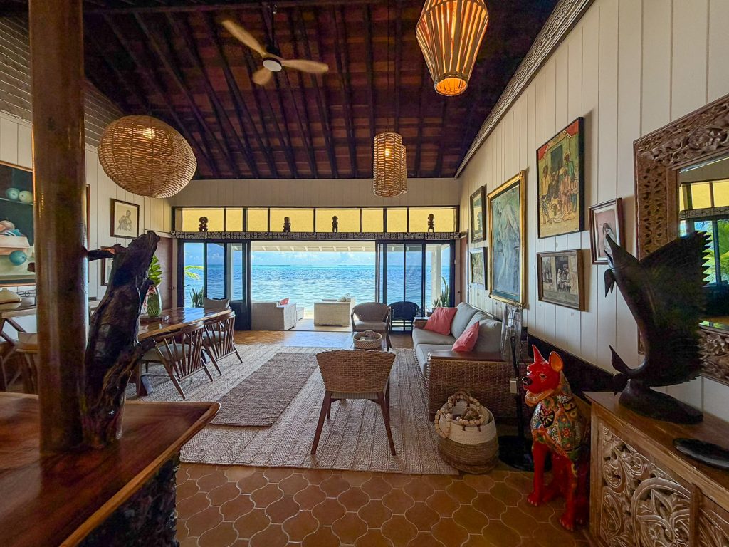 Open plan living room overlooking the lagoon
